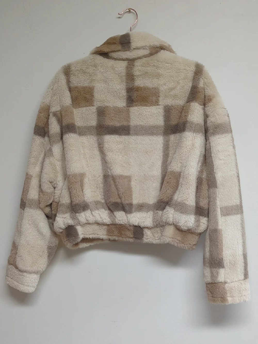 Ashley By 26 International Cream Plaid Teddy Jacket Cropped Faux Fur Size Small - Picture 8 of 8